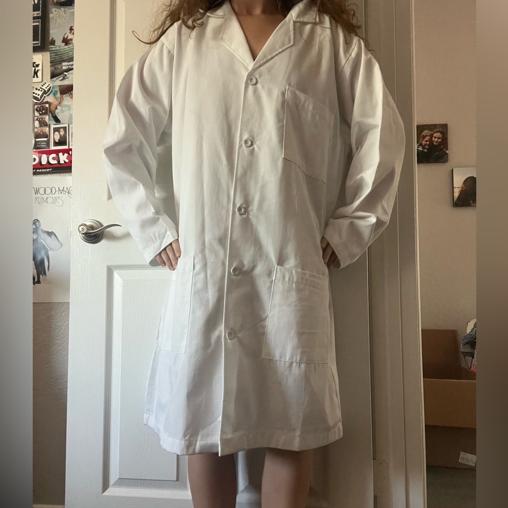 NY Threads Lab Coat - Picture 14 of 14